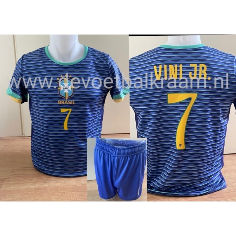 VINICIUS junior  BRASIL Nationaal  voetbal set uit  kl shirt & broek