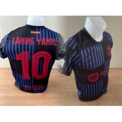 NIEUW YAMAL LATNO 3 DE UIT...