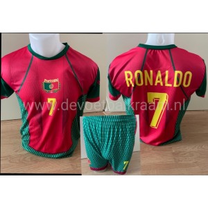 Ronaldo 3 de portugal...